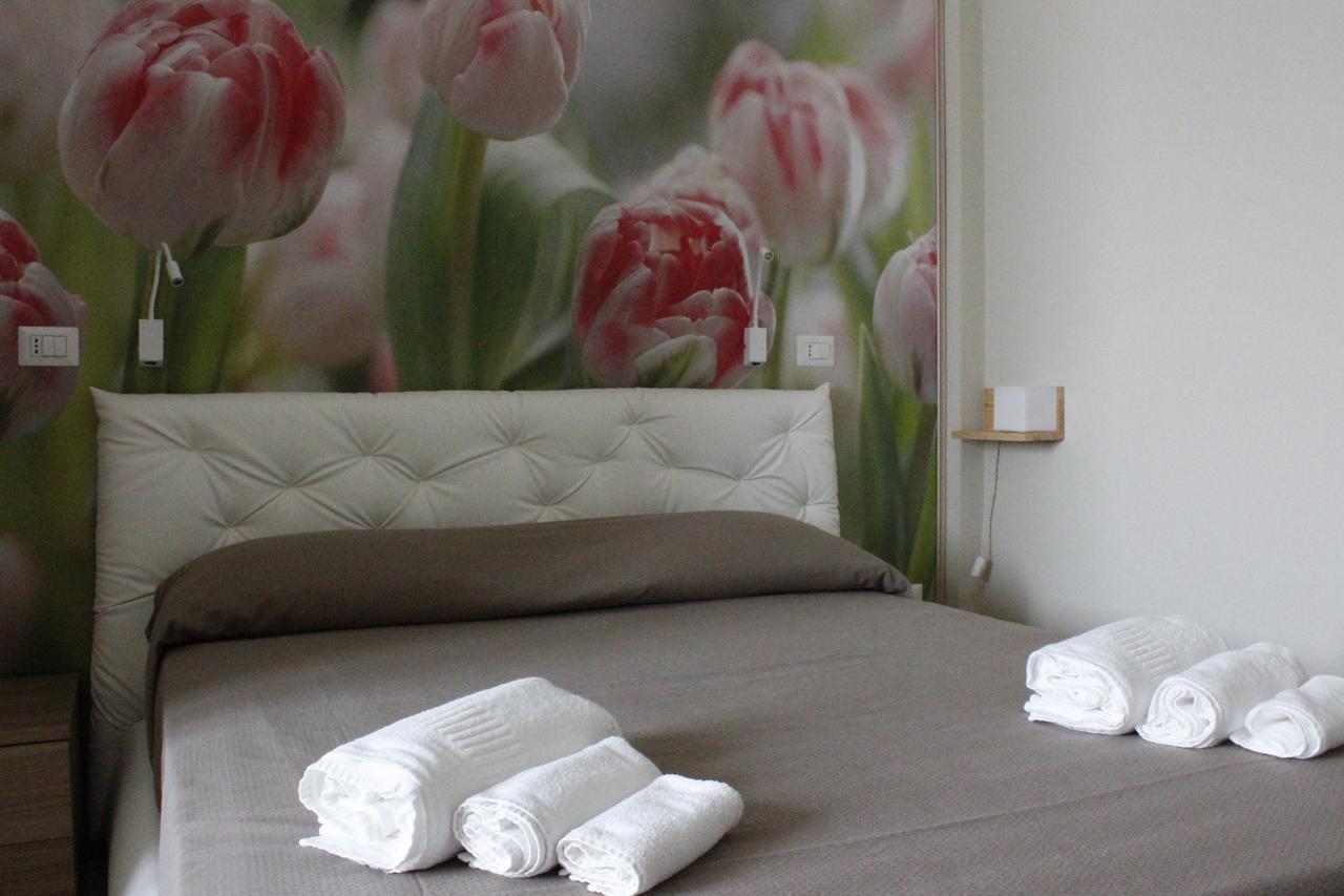 Hotel Royal - Beauty & Spa Porto Cesareo Eksteriør bilde