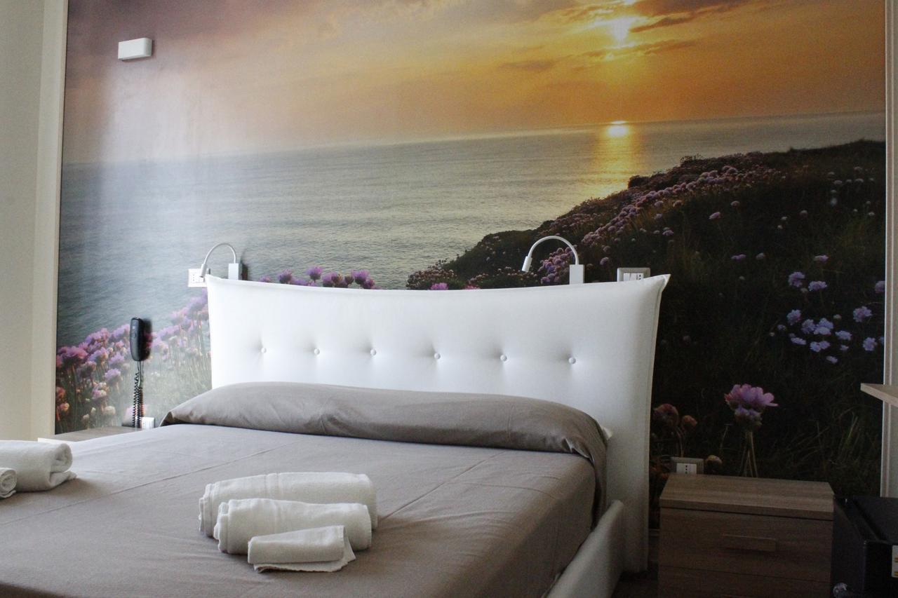 Hotel Royal - Beauty & Spa Porto Cesareo Eksteriør bilde